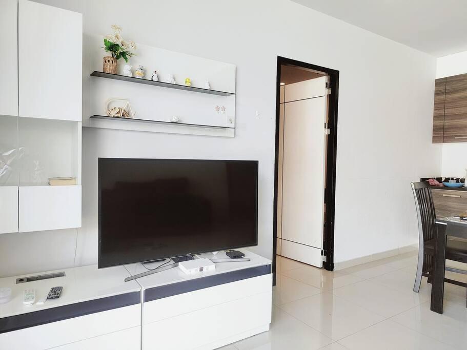 E Villa , Private Pool Villa For Your Family Χουά Χιν Εξωτερικό φωτογραφία